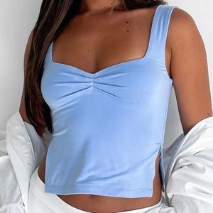 White Fox Taking Off Top